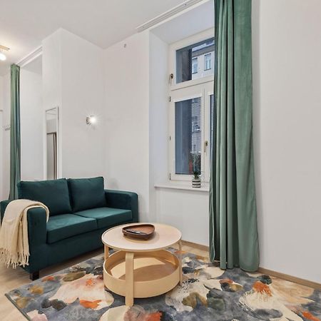 Garden Haven Studio In Old Town Μπρατισλάβα Εξωτερικό φωτογραφία